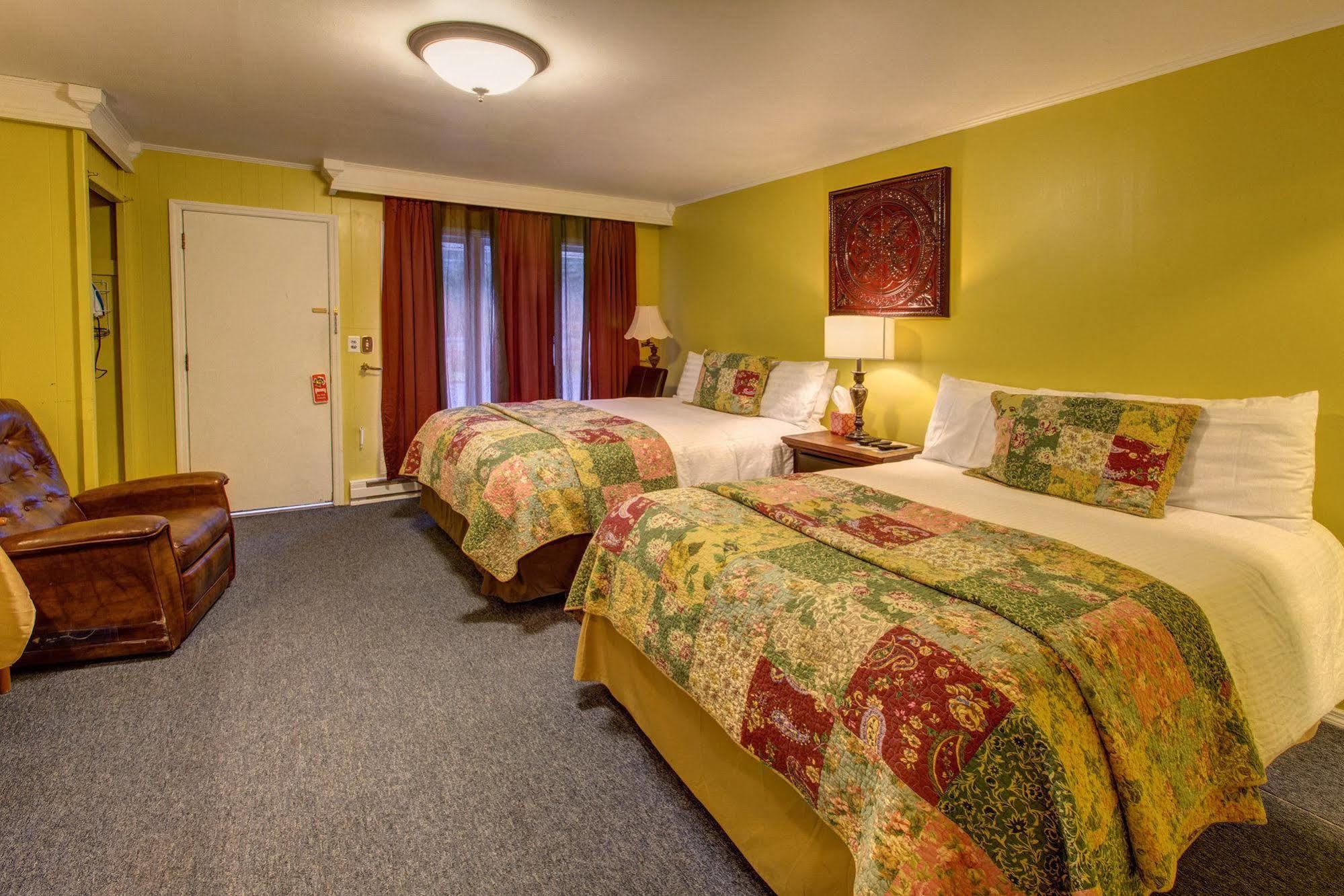 Starlite Motel & Suites Big Indian Buitenkant foto